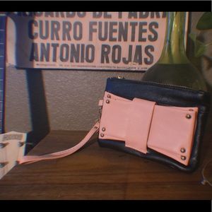 Chic wallet with bow tie